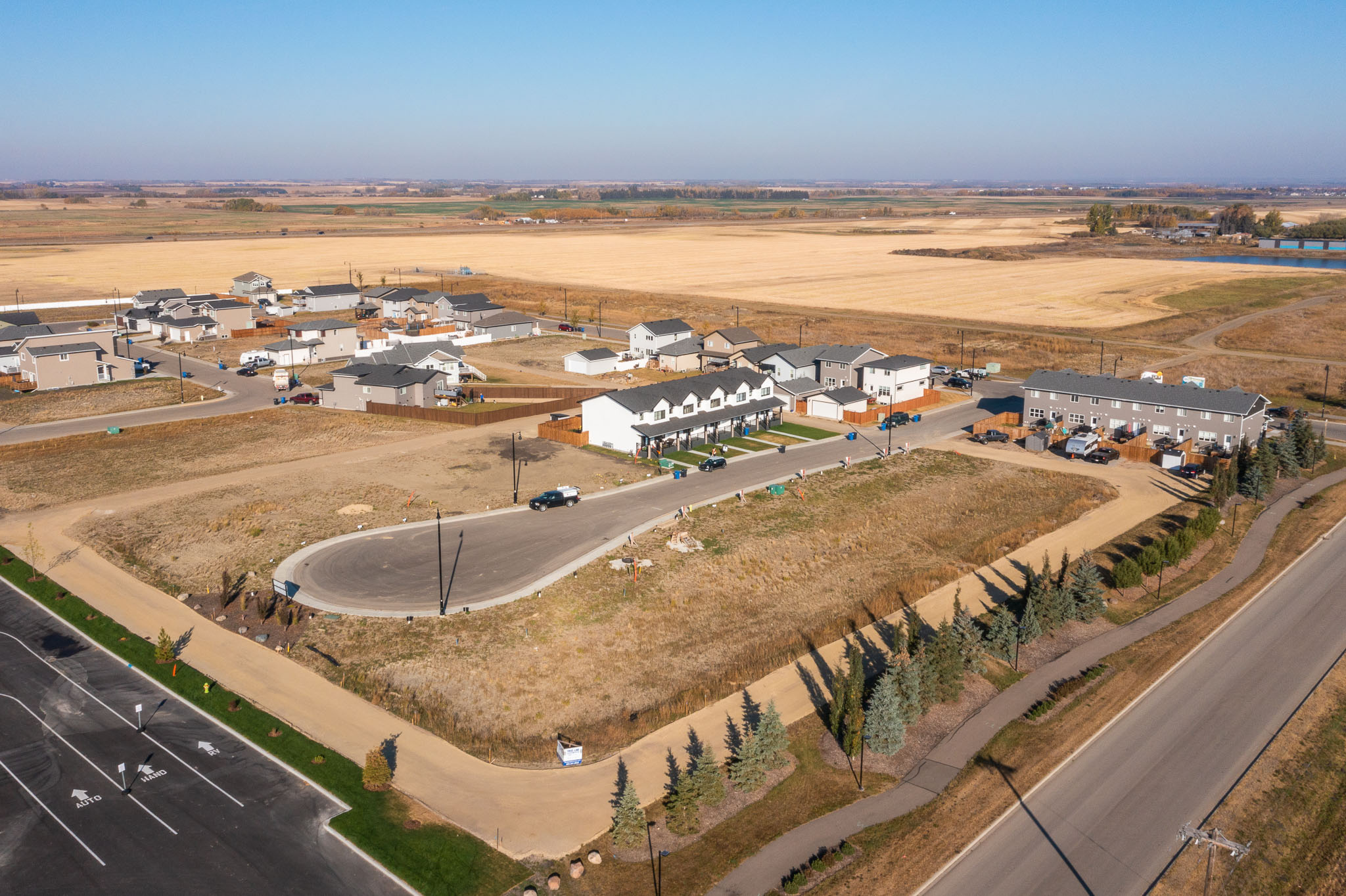 Available Public Lots Oxford Landing in Penhold